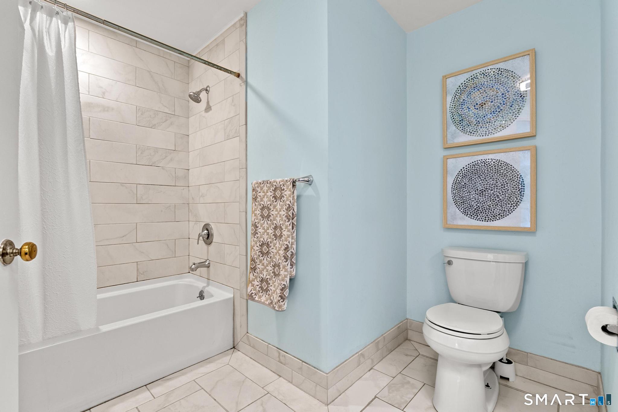12 Linda Lane Simsbury CT 06070