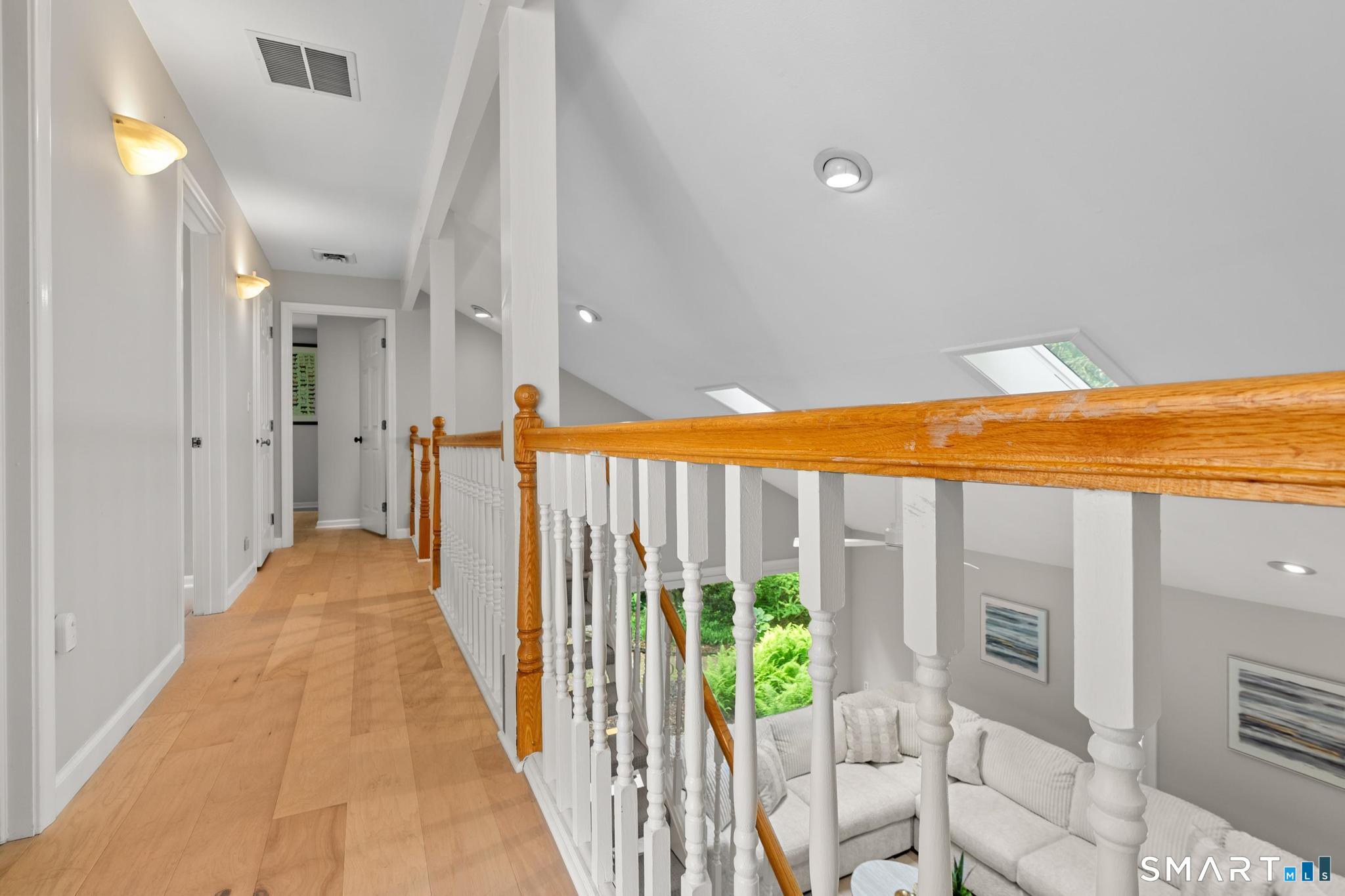 12 Linda Lane Simsbury CT 06070