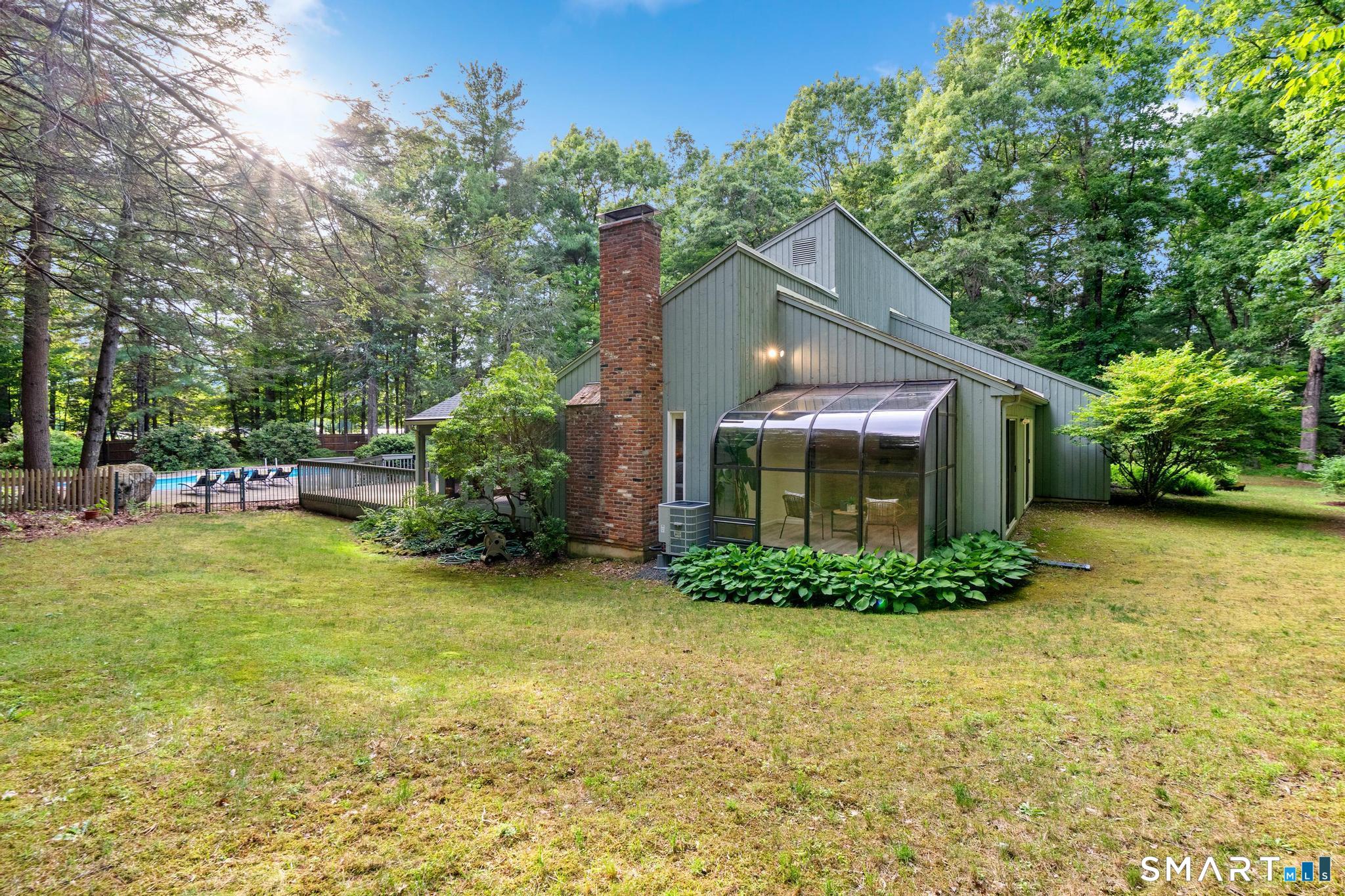 12 Linda Lane Simsbury CT 06070