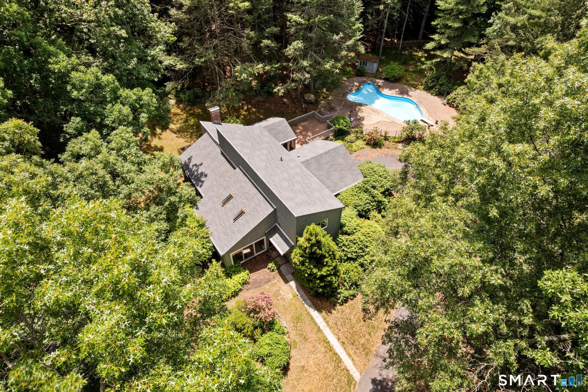 12 Linda Lane Simsbury CT 06070