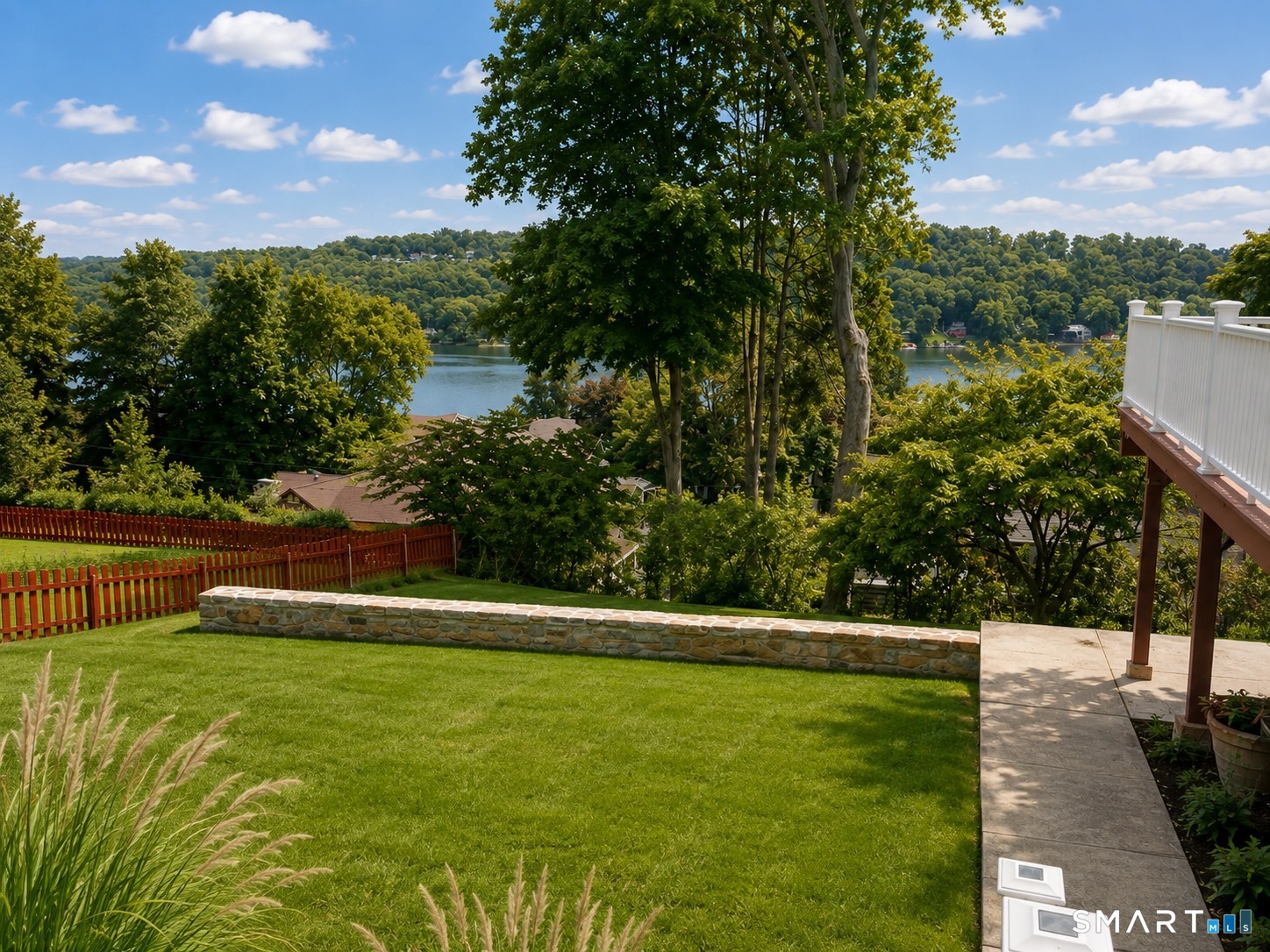 9 Overlook Road New Fairfield CT 06812