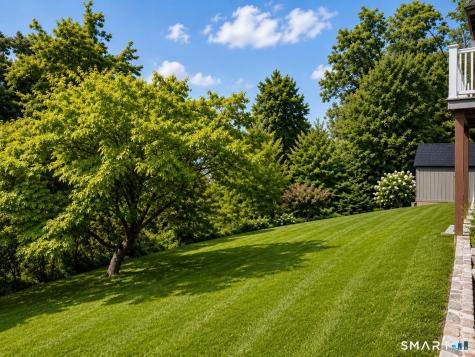 9 Overlook Road New Fairfield CT 06812