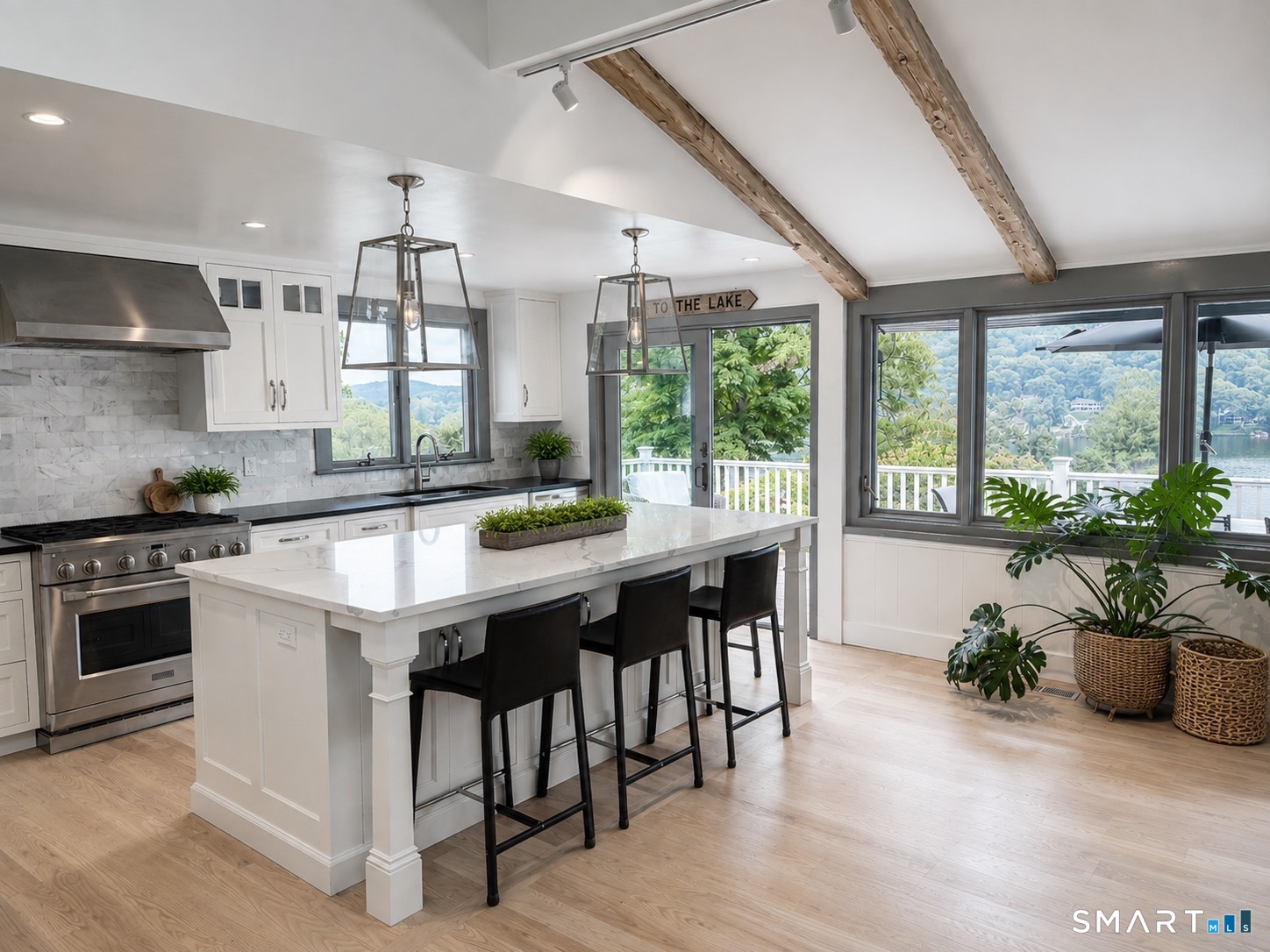 9 Overlook Road New Fairfield CT 06812