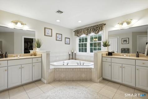 30 Old Farms Road Suffield CT 06093
