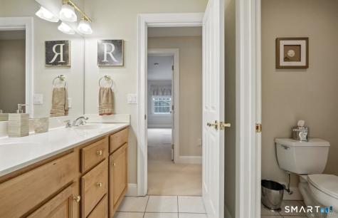30 Old Farms Road Suffield CT 06093