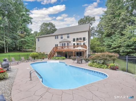 30 Old Farms Road Suffield CT 06093
