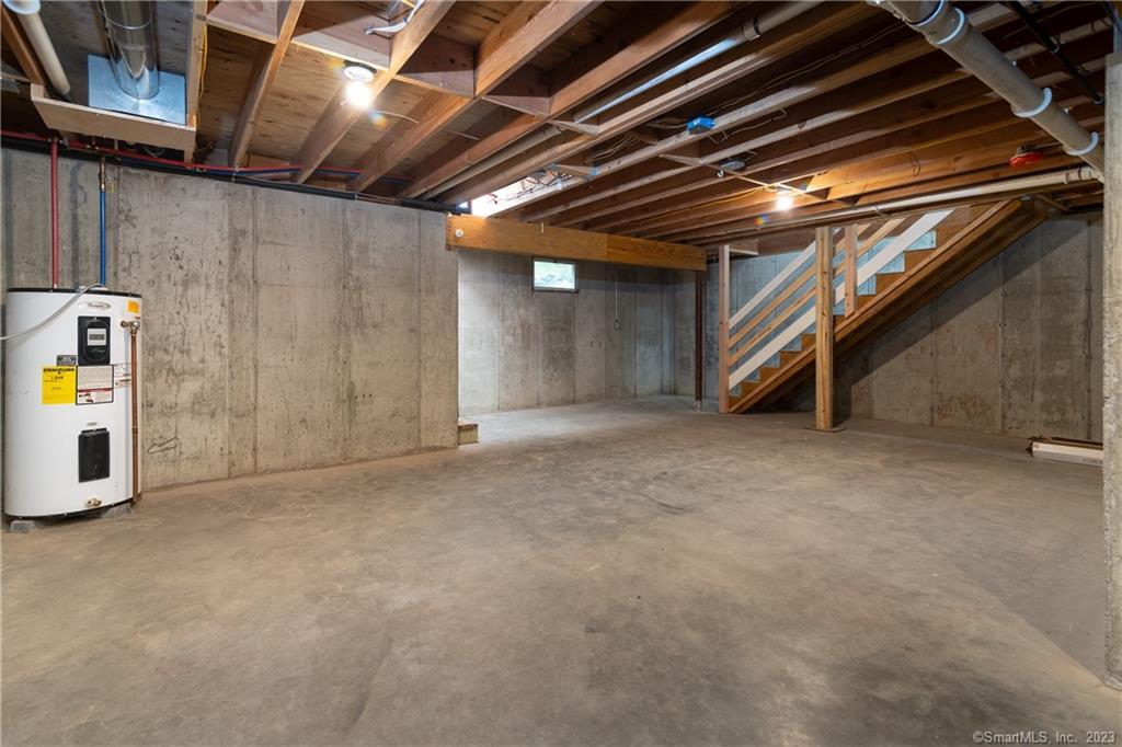 62 Railroad Street Canaan CT 06031