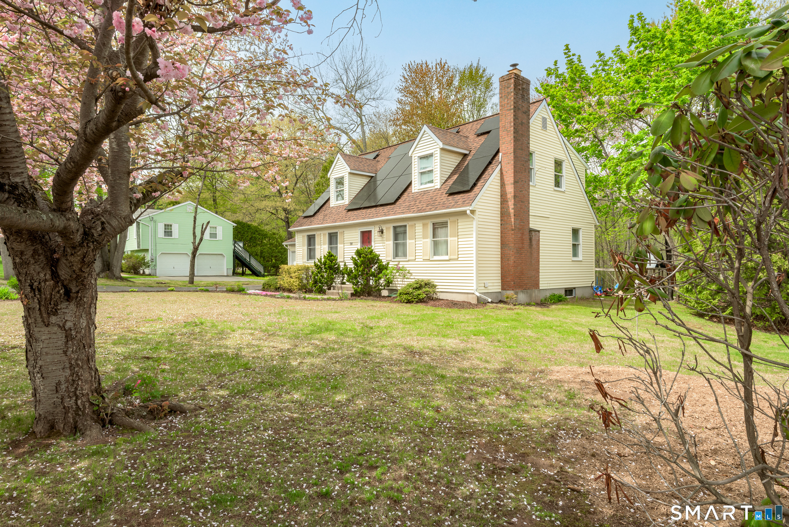 75 Village Street Bristol CT 06010