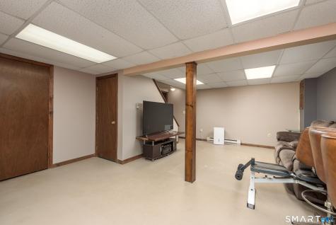 75 Village Street Bristol CT 06010