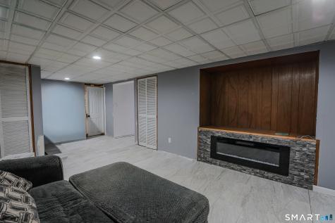501 Paddock Avenue Meriden CT 06450