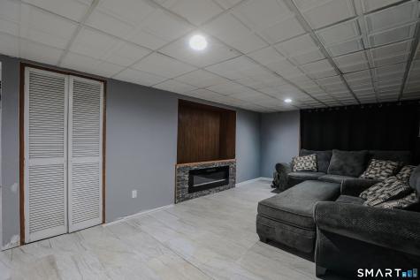 501 Paddock Avenue Meriden CT 06450