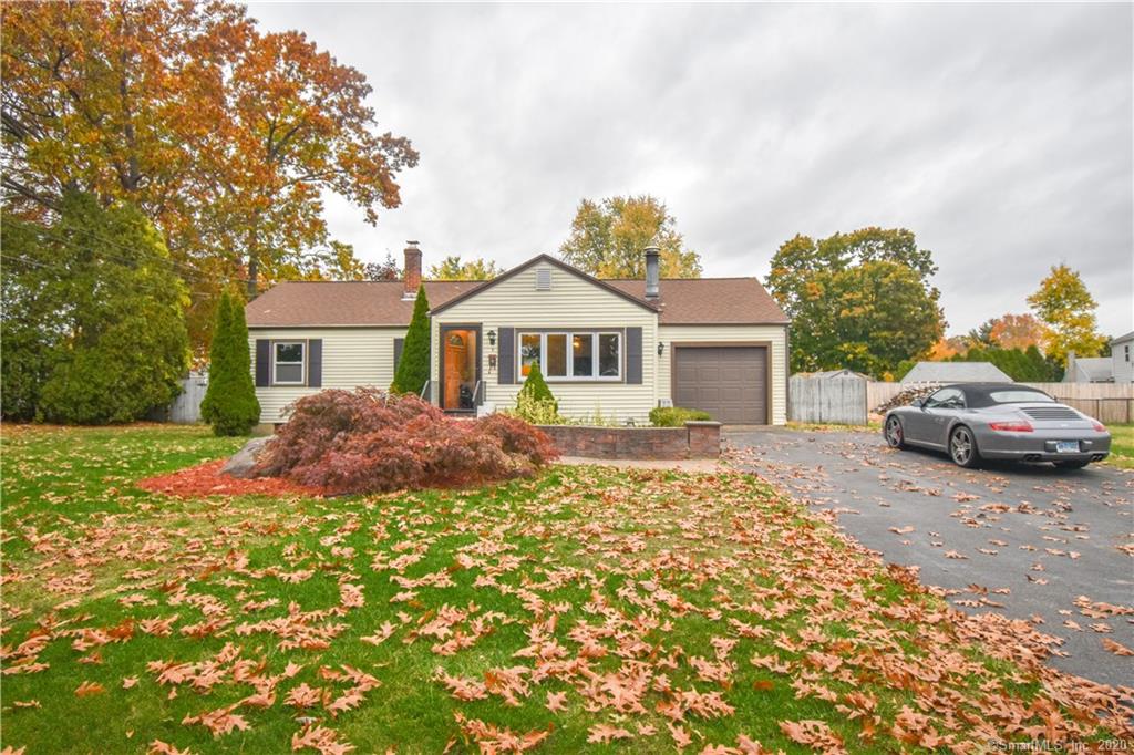 8 Darien Drive Windsor Locks CT 06096