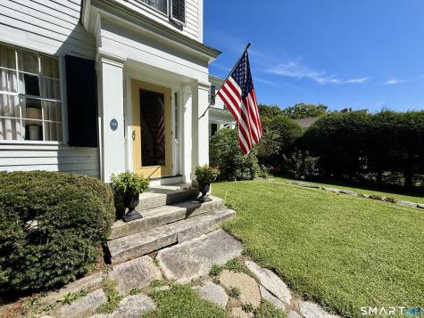 10 Weekeepeemee Road Woodbury CT 06798