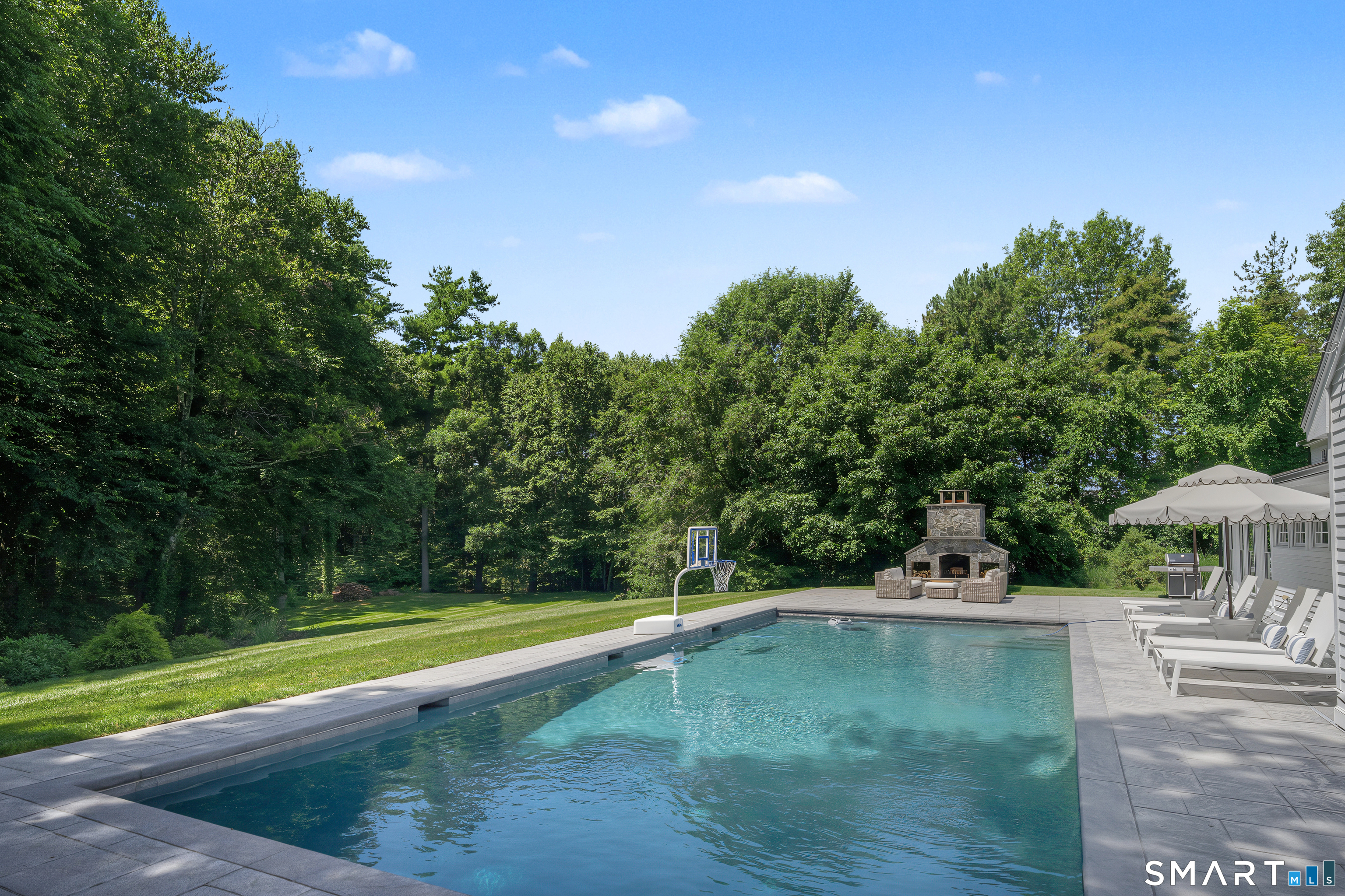 71 Woodford Hills Drive Avon CT 06001