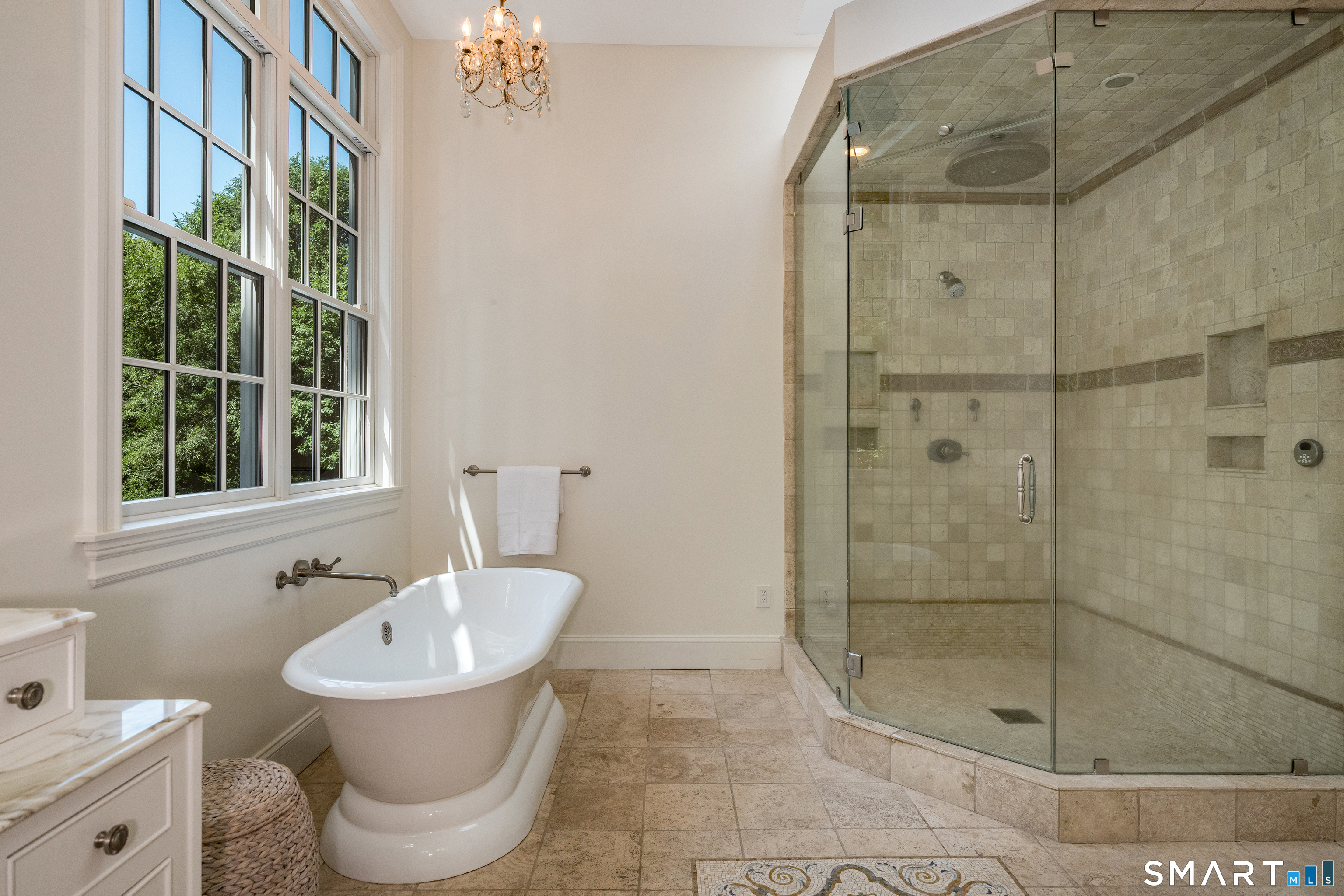 71 Woodford Hills Drive Avon CT 06001