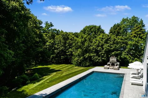 71 Woodford Hills Drive Avon CT 06001