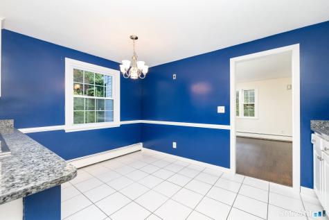 36 Lakeview Drive West Hartford CT 06117