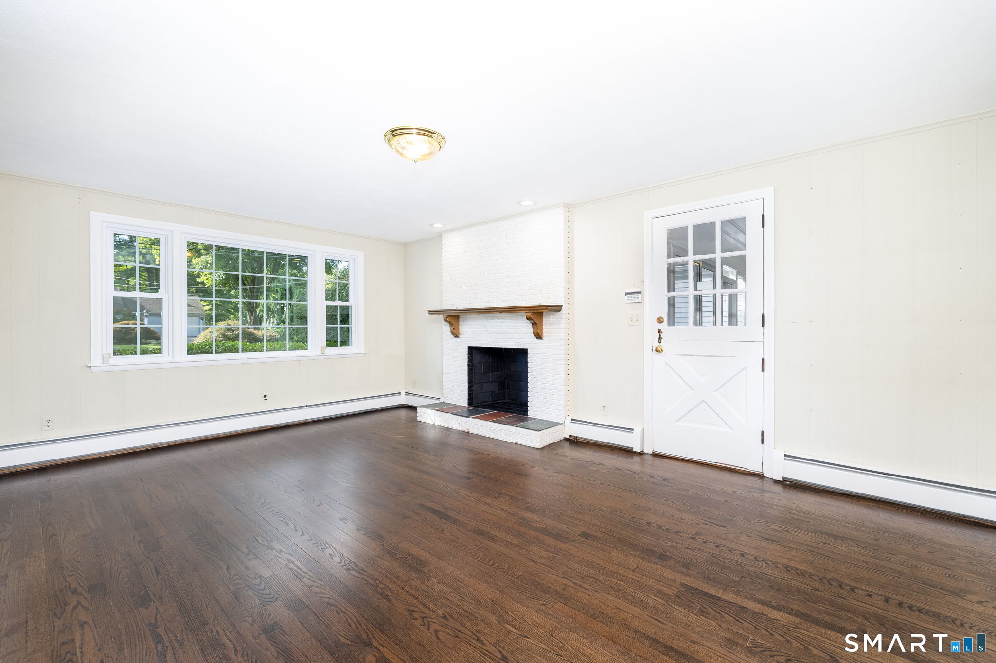 36 Lakeview Drive West Hartford CT 06117
