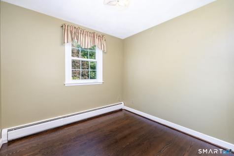 36 Lakeview Drive West Hartford CT 06117