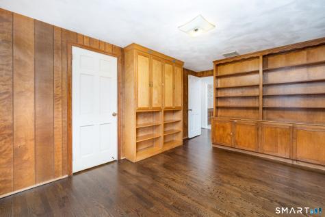 36 Lakeview Drive West Hartford CT 06117
