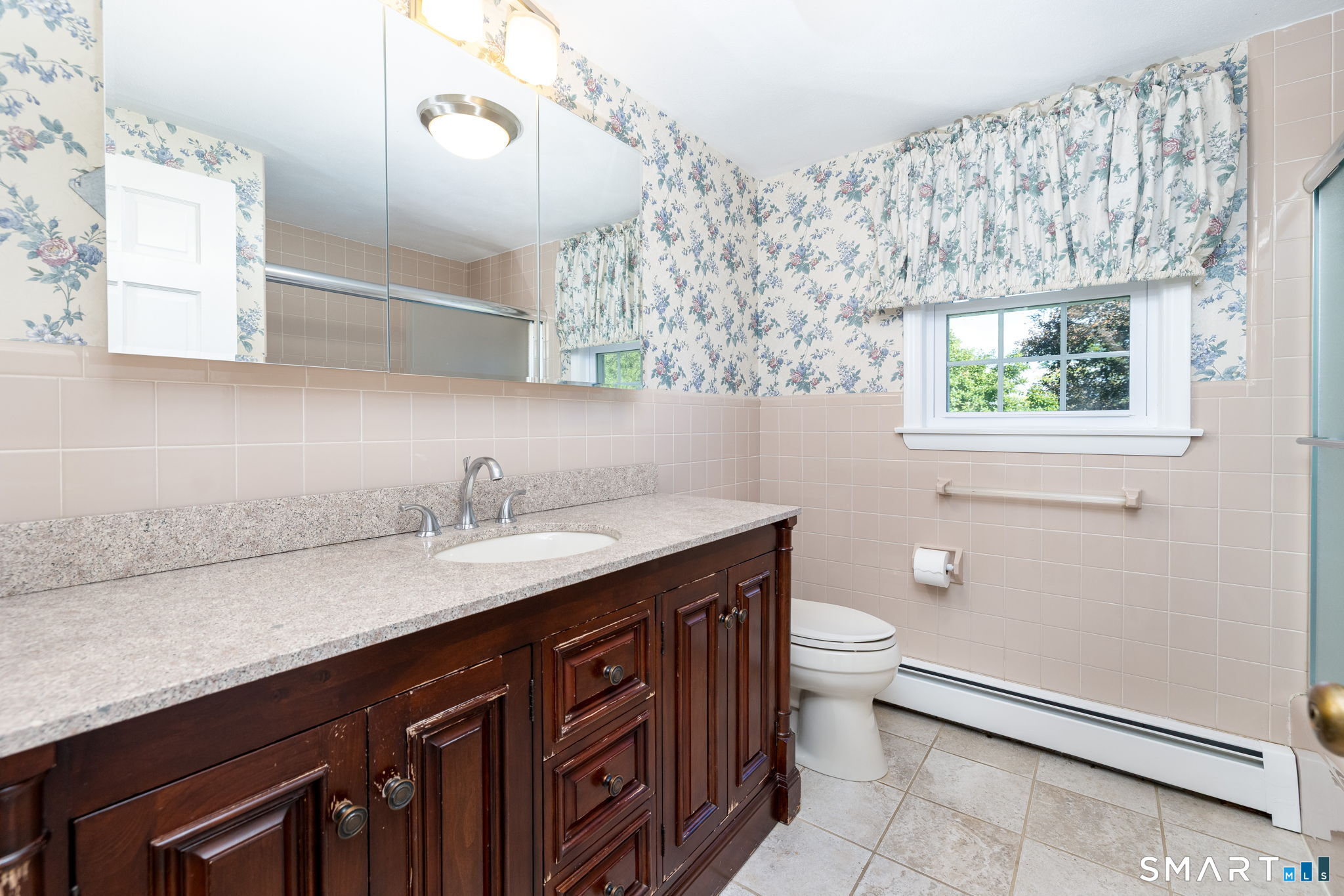 36 Lakeview Drive West Hartford CT 06117