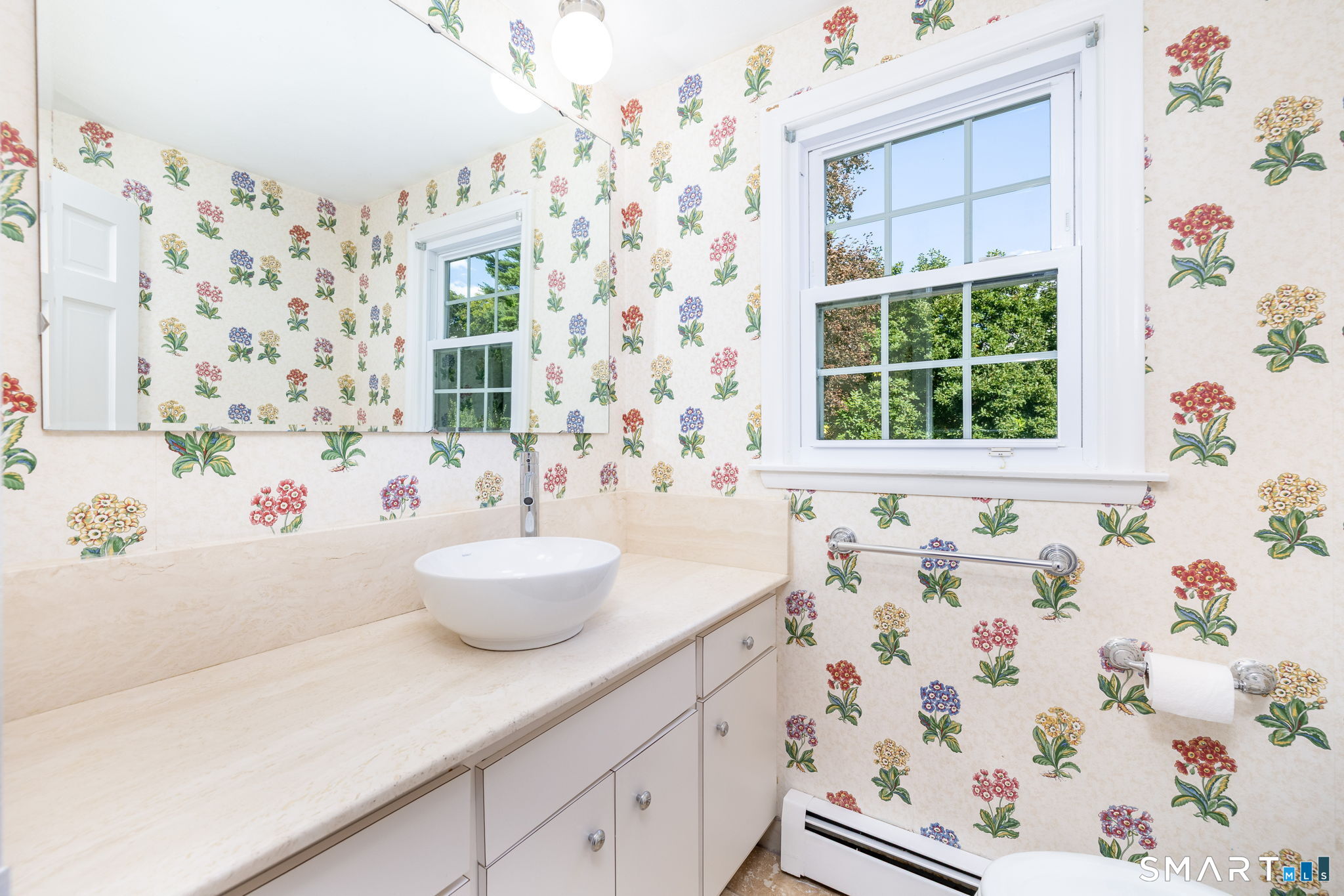 36 Lakeview Drive West Hartford CT 06117
