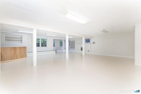 36 Lakeview Drive West Hartford CT 06117