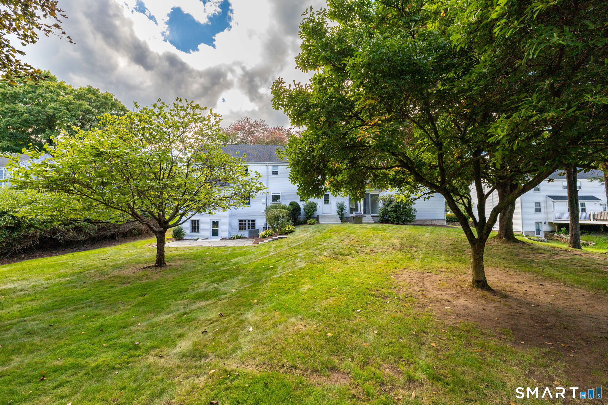 36 Lakeview Drive West Hartford CT 06117