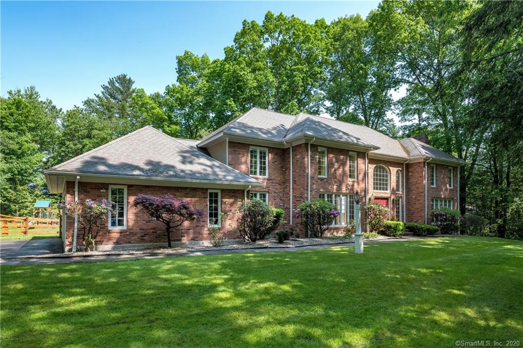 29 Saint Andrews Drive Avon CT 06001