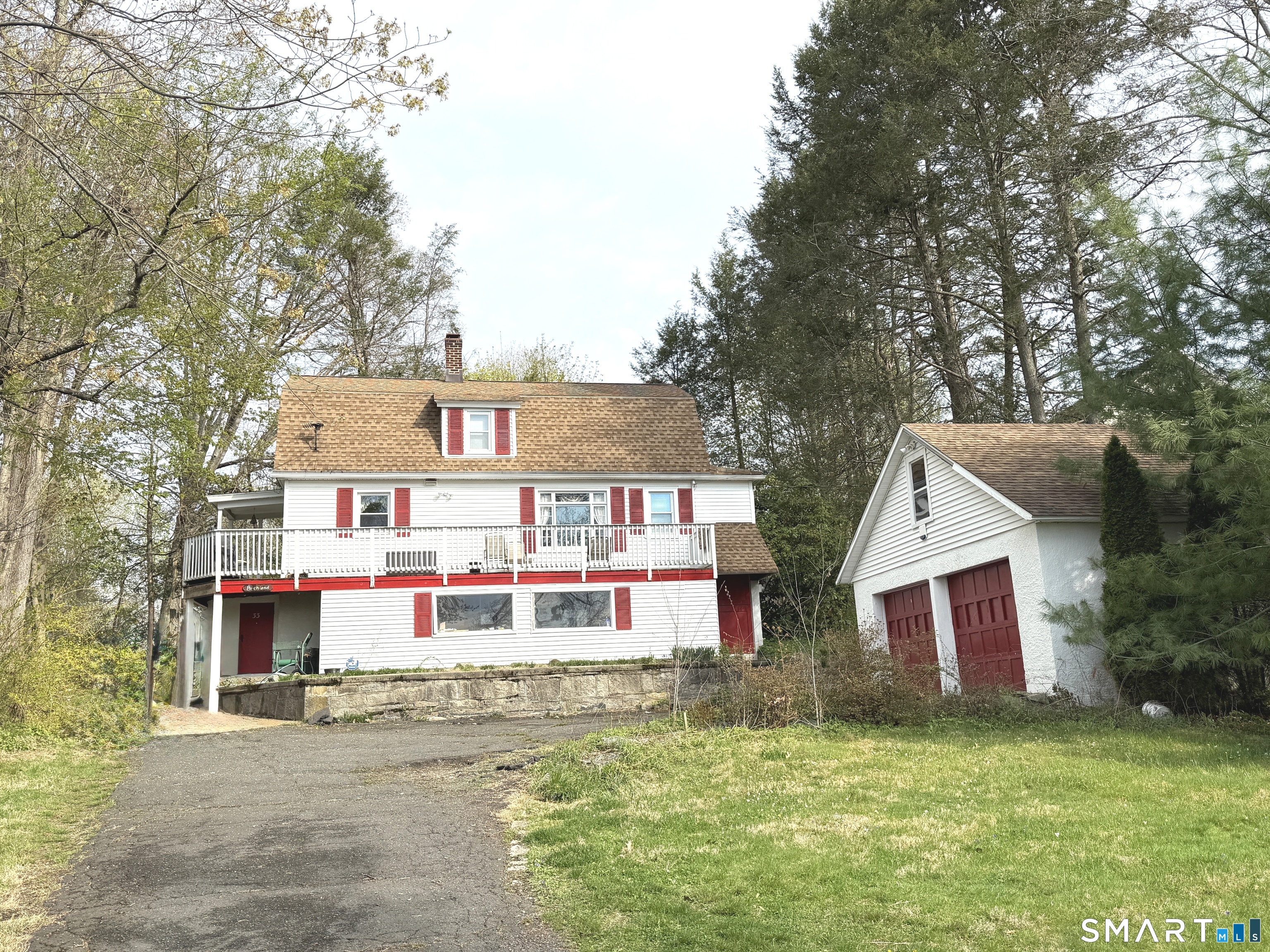 33 Chestnut Grove Road Watertown CT 06795