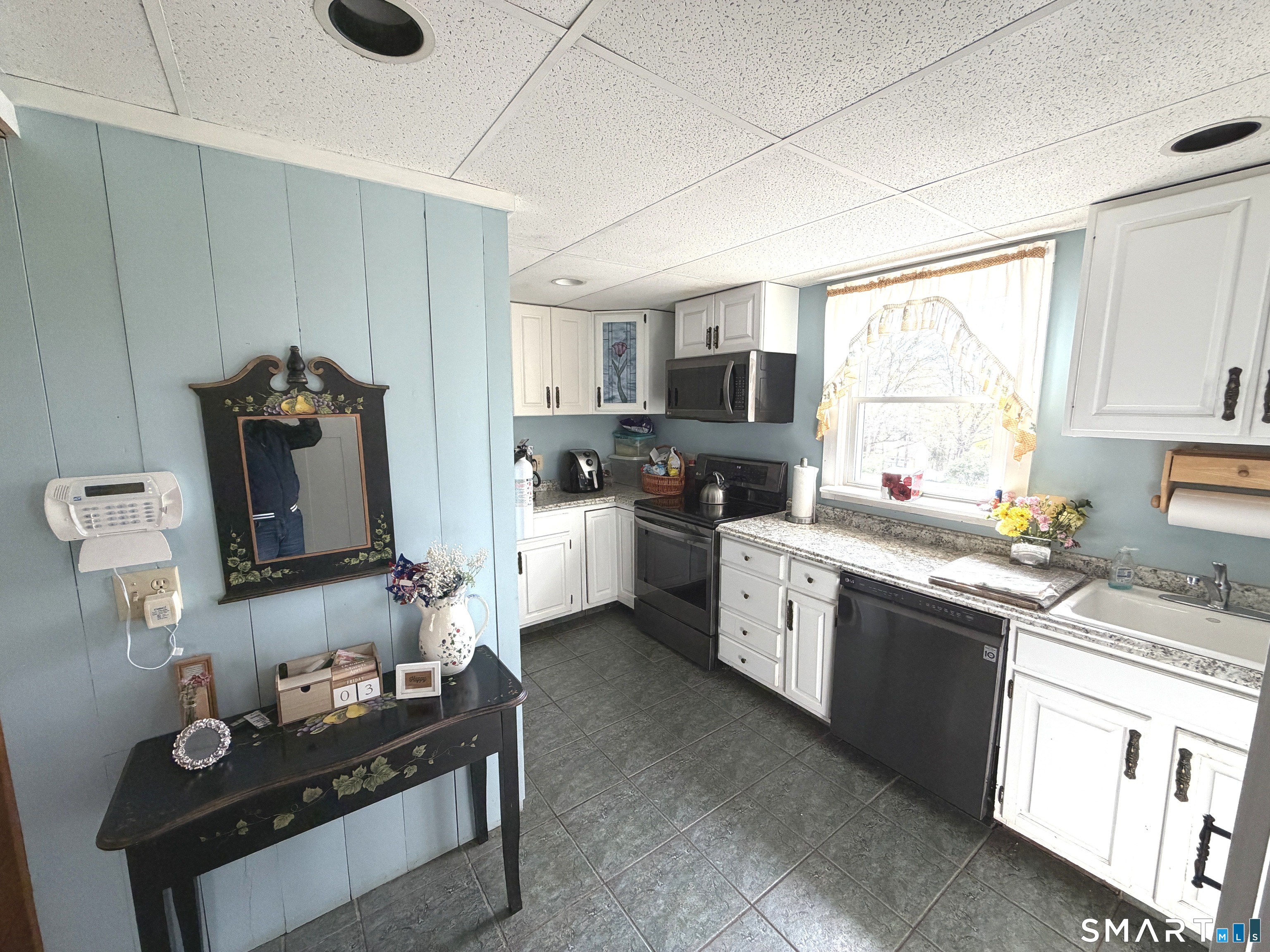 33 Chestnut Grove Road Watertown CT 06795