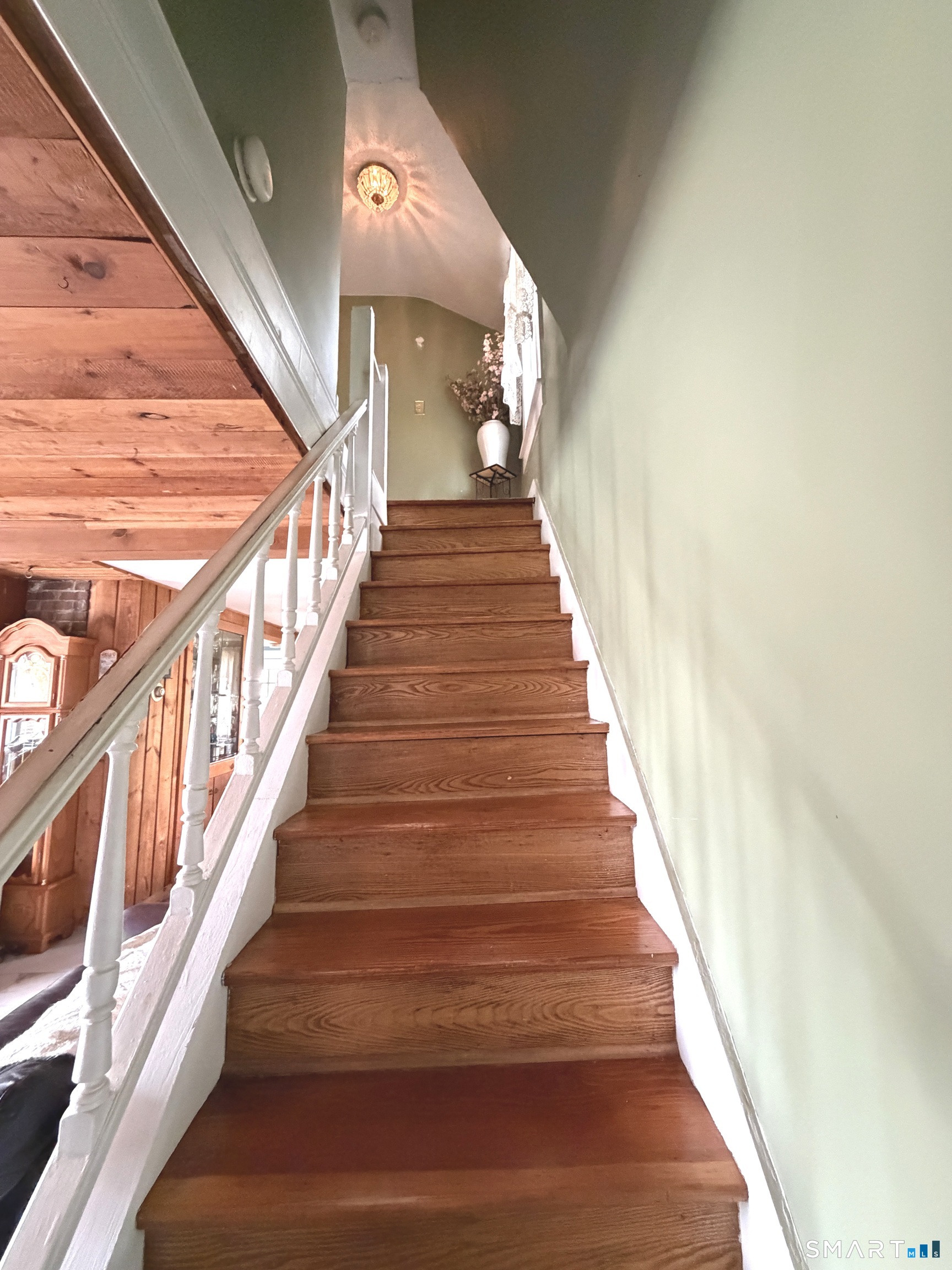 33 Chestnut Grove Road Watertown CT 06795