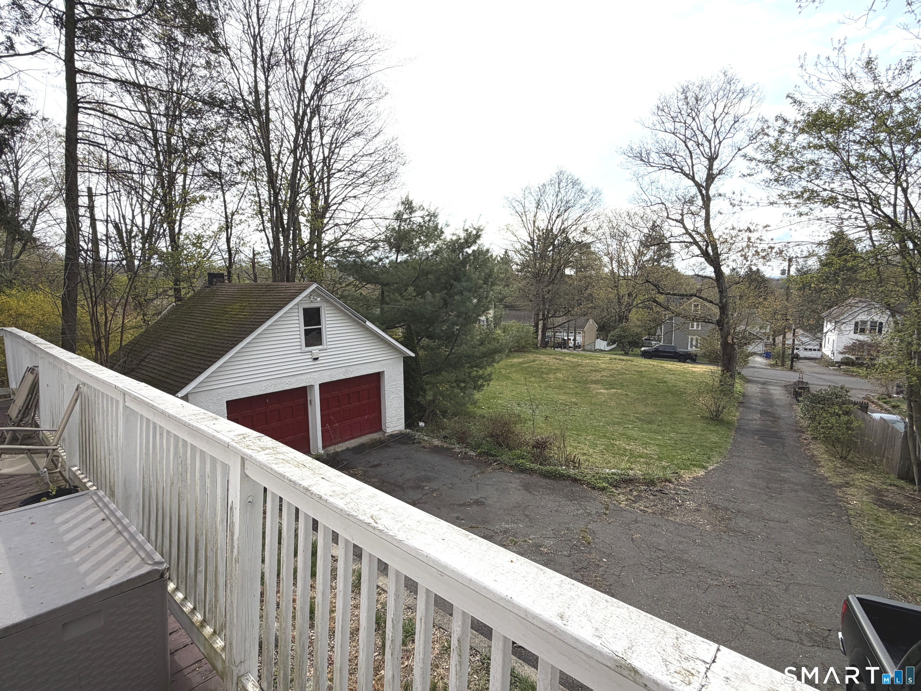 33 Chestnut Grove Road Watertown CT 06795
