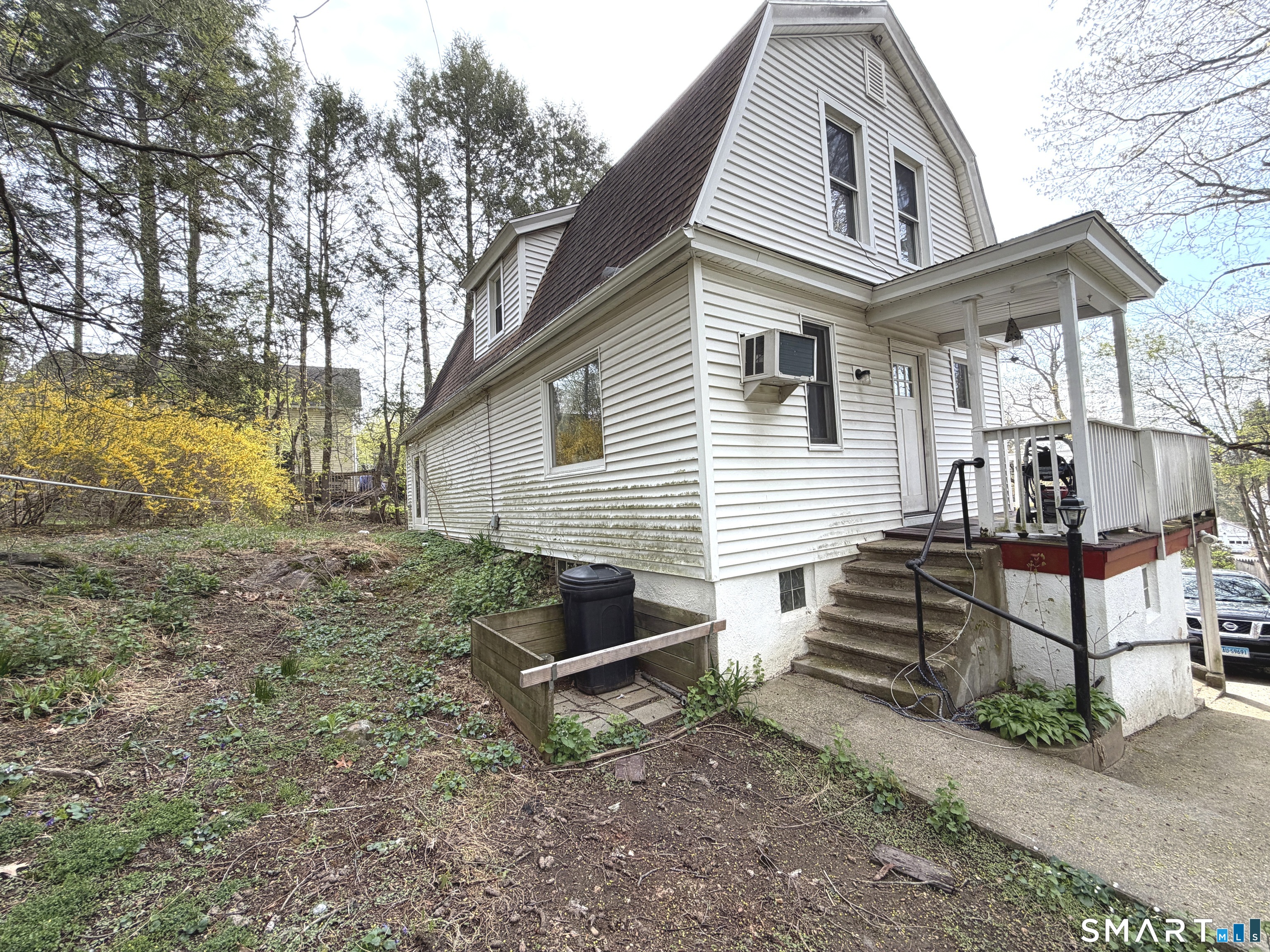 33 Chestnut Grove Road Watertown CT 06795
