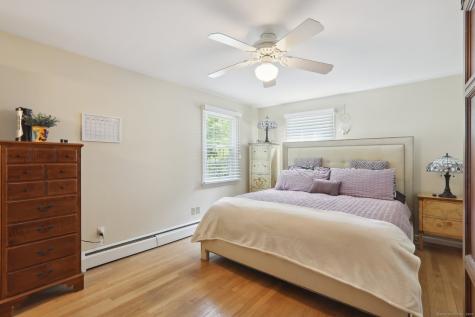 81 Park Road Woodbury CT 06798