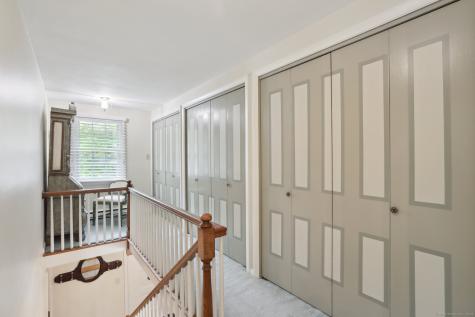81 Park Road Woodbury CT 06798