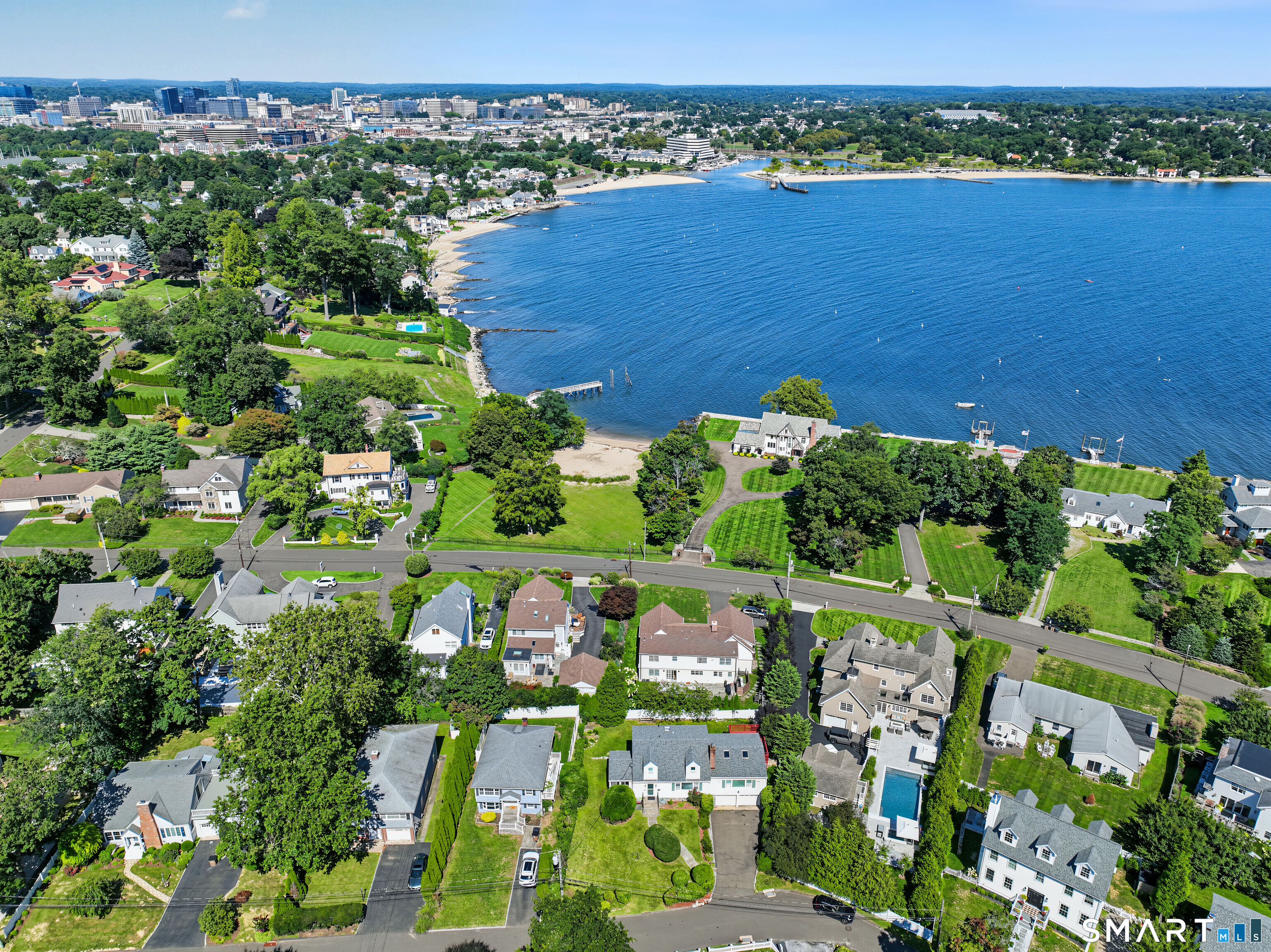 90 Rockledge Drive Stamford CT 06902