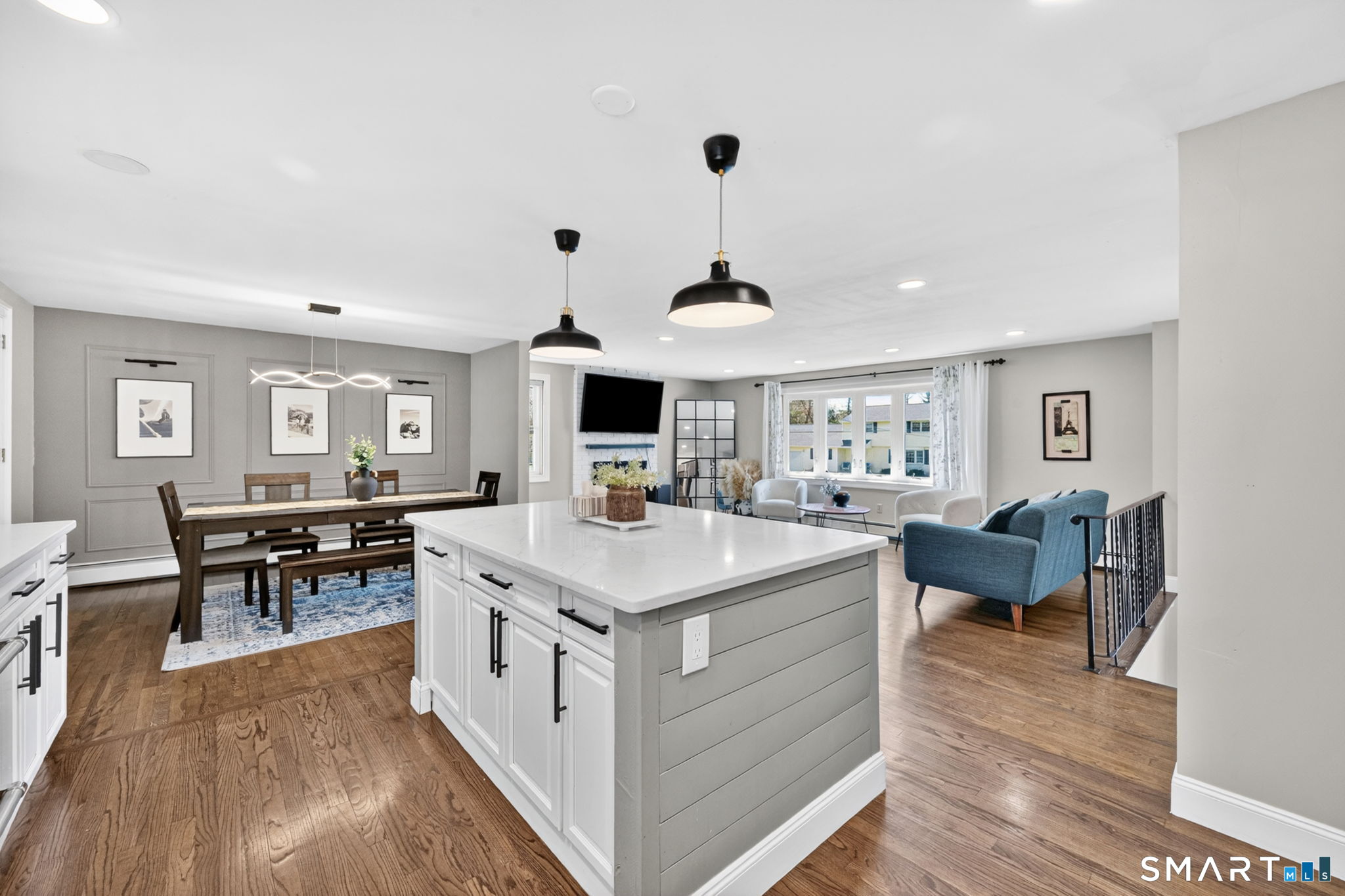106 Edgewood Drive South Windsor CT 06074