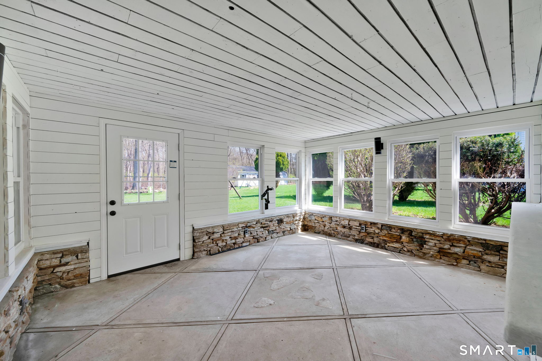 106 Edgewood Drive South Windsor CT 06074