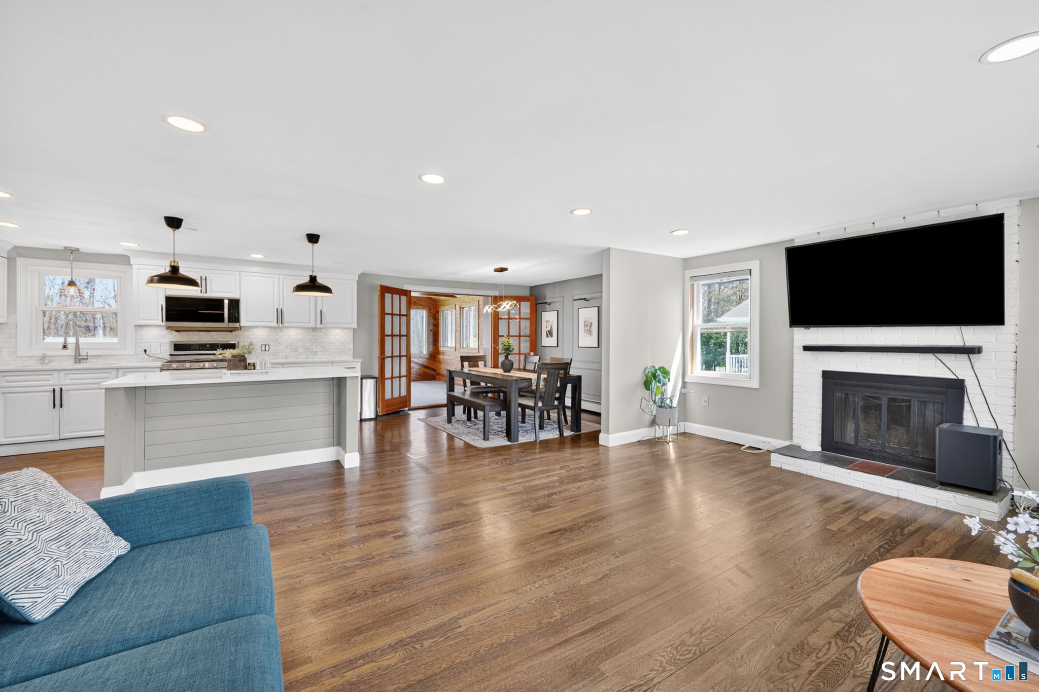 106 Edgewood Drive South Windsor CT 06074