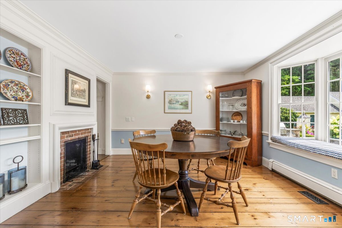 38 Gerrish Lane New Canaan CT 06840