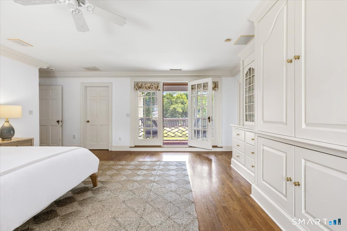 38 Gerrish Lane New Canaan CT 06840