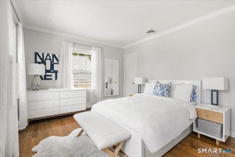 38 Gerrish Lane New Canaan CT 06840