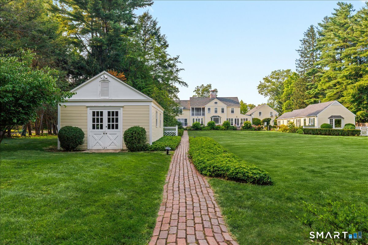 38 Gerrish Lane New Canaan CT 06840
