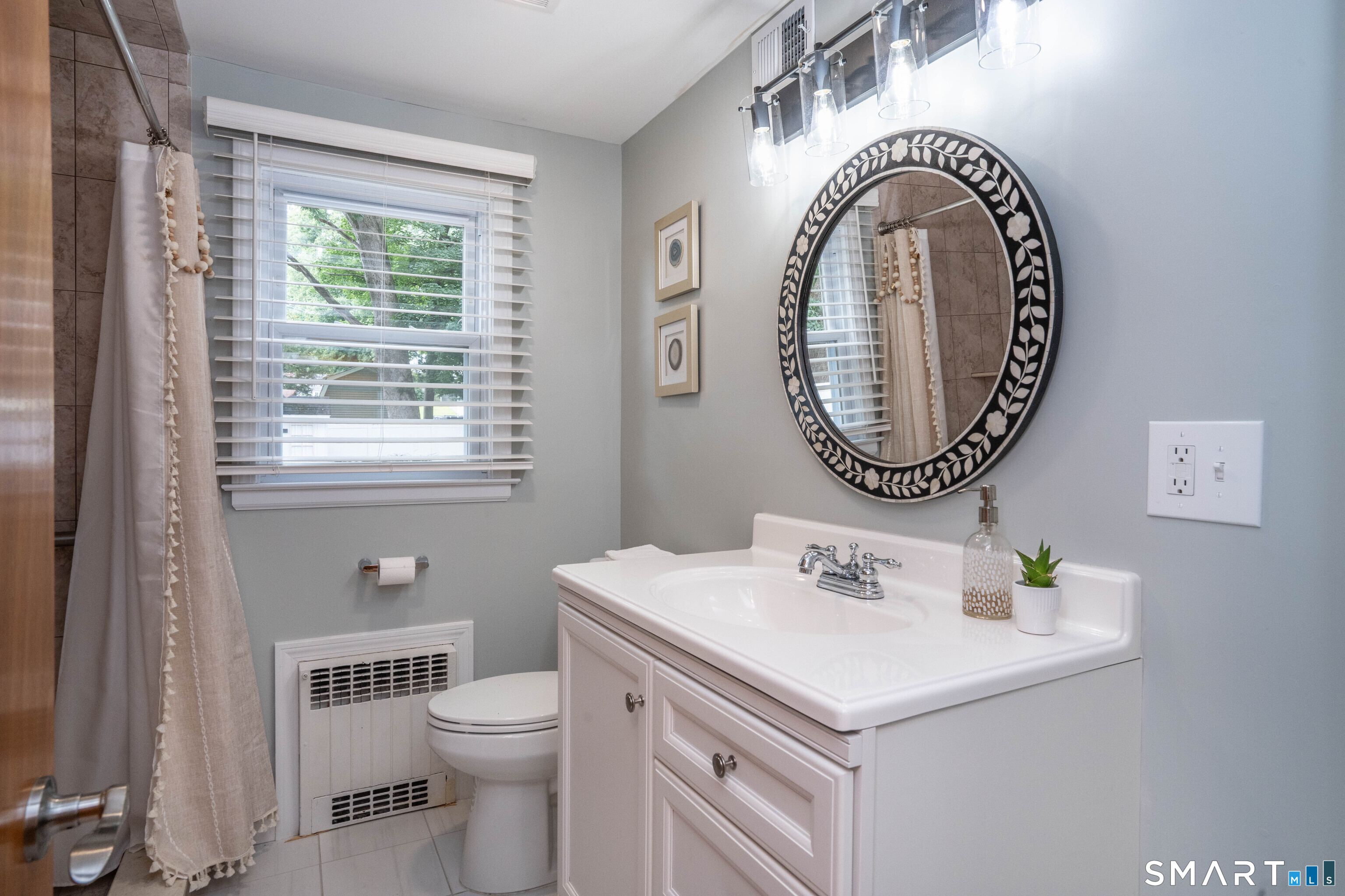 55 Sequin Street Newington CT 06111