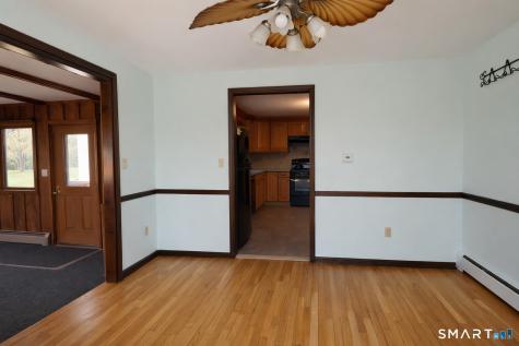 52 Great Ring Road Newtown CT 06482