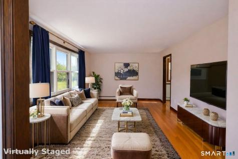 52 Great Ring Road Newtown CT 06482
