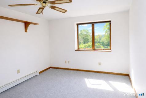 52 Great Ring Road Newtown CT 06482