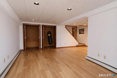 52 Great Ring Road Newtown CT 06482