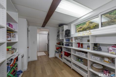 297 Oscaleta Road Ridgefield CT 06877